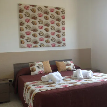 Oasi Guzzetta Hotel&case Vacanze