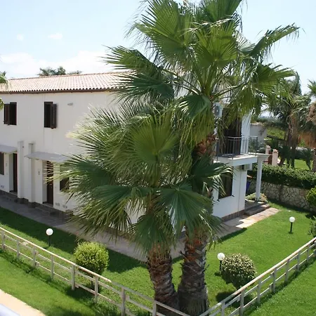 Guest house Oasi Guzzetta Hotel&case Vacanze Marsala