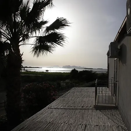 Guest house Oasi Guzzetta Hotel&case Vacanze