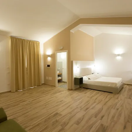 Guest house Oasi Guzzetta Hotel&case Vacanze Marsala