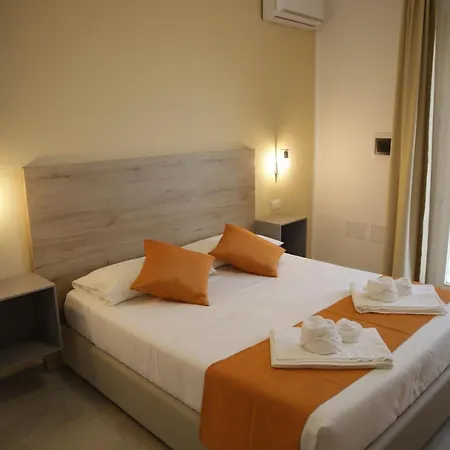 Oasi Guzzetta Hotel&case Vacanze 4*