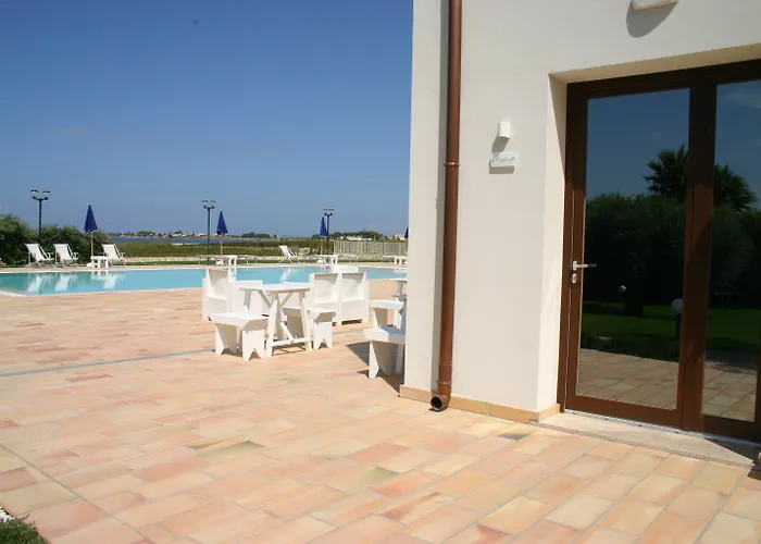 Oasi Guzzetta Hotel&case Vacanze Maison d'hôtes 4*