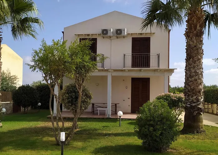 Maison d'hôtes Oasi Guzzetta Hotel&case Vacanze 4*